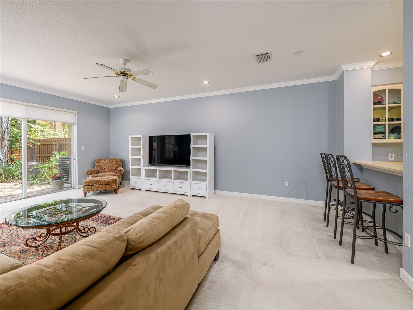 204 S LINCOLN AVE — photo 16