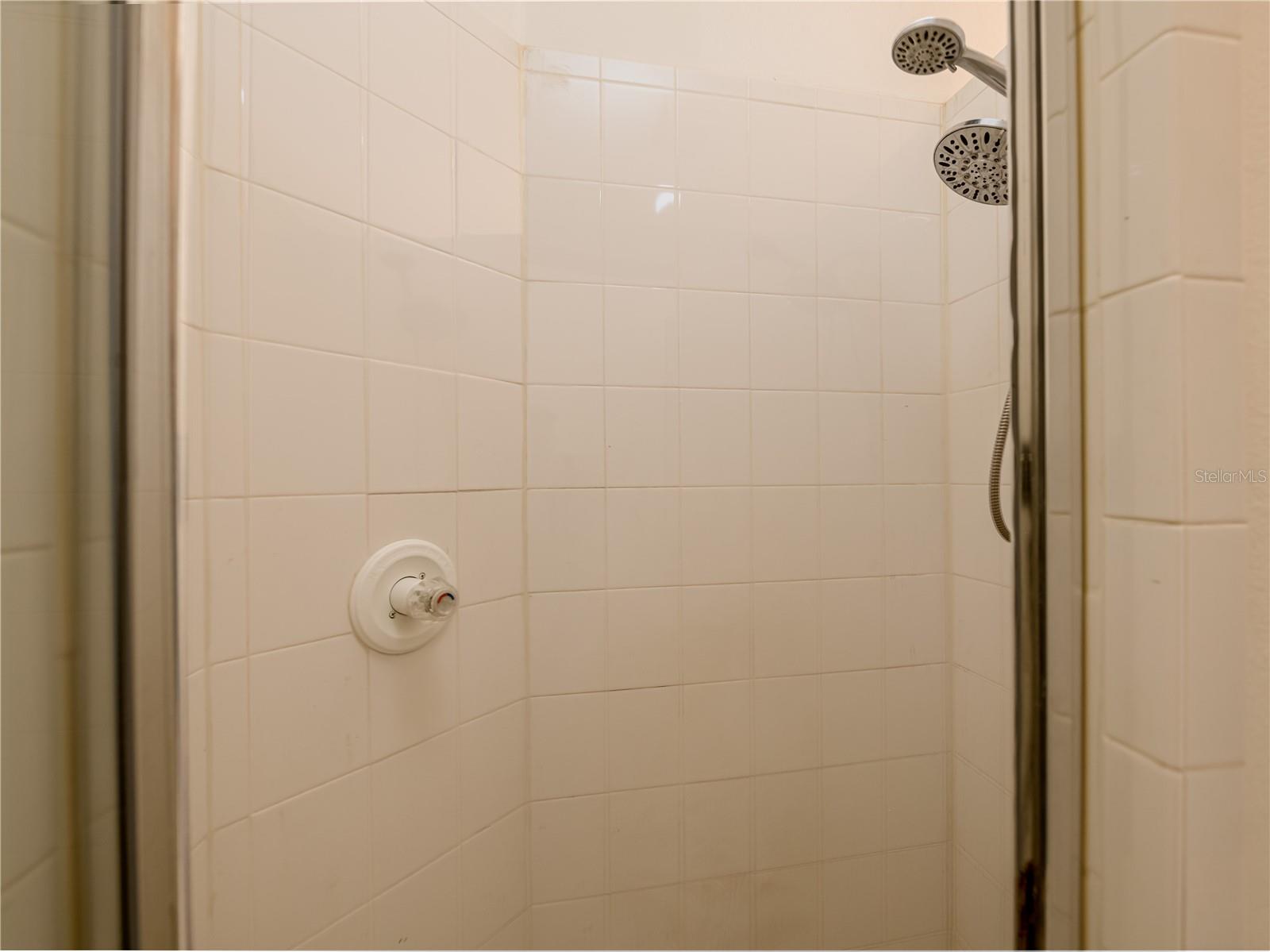 204 S LINCOLN AVE — photo 25
