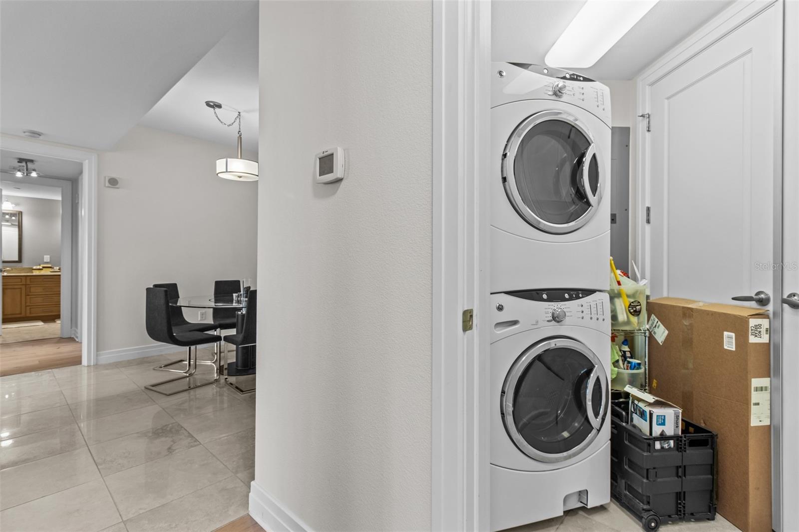 331 CLEVELAND ST #2102 — photo 33