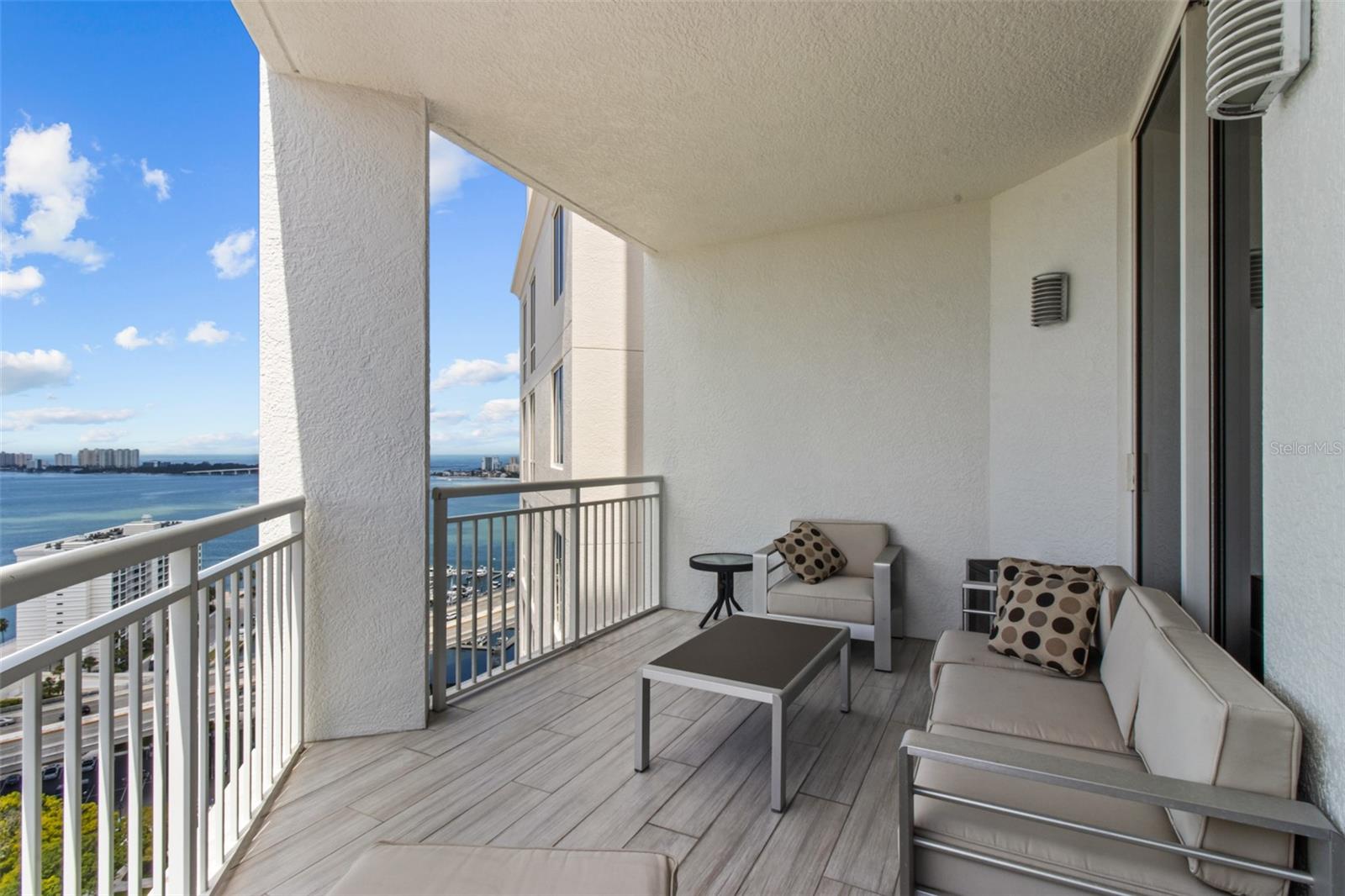 331 CLEVELAND ST #2102 — photo 34