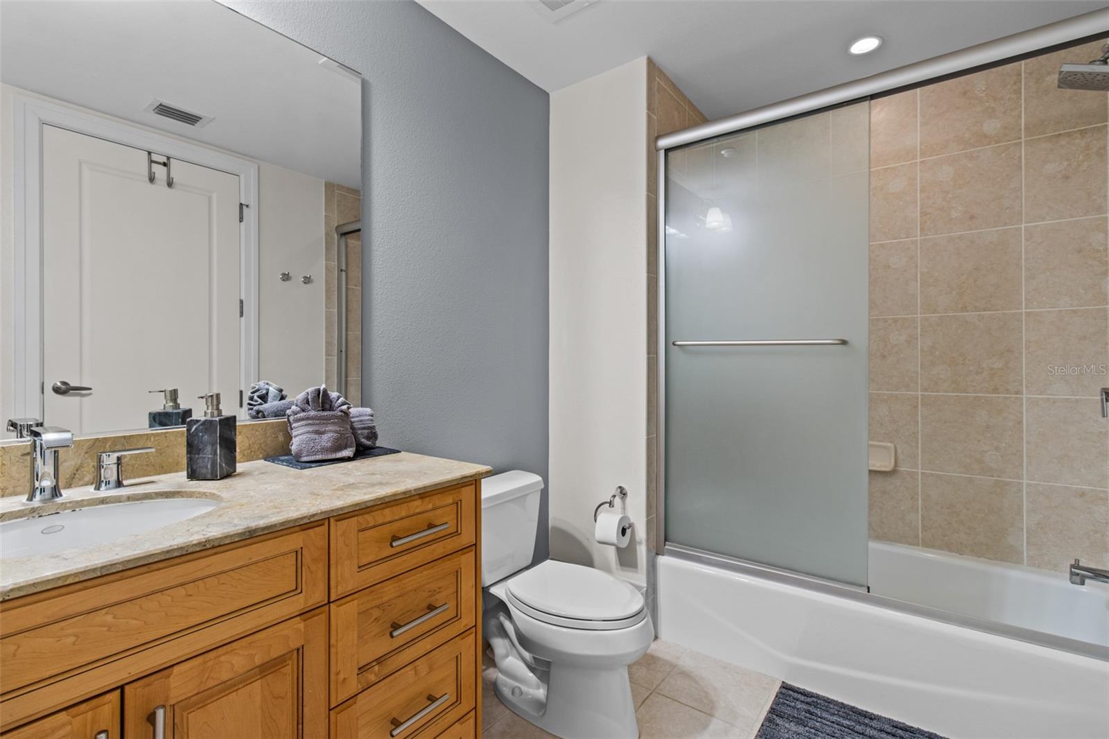 331 CLEVELAND ST #2102 — photo 21