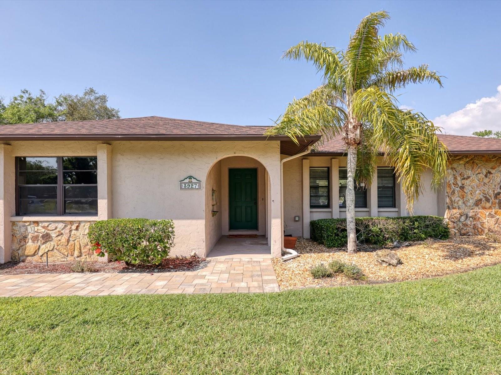 3927 DESOTO RD — photo 11
