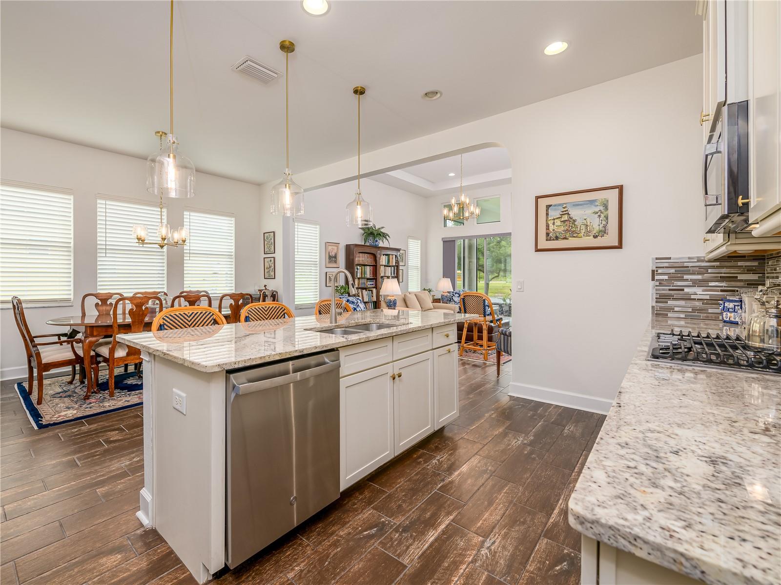 4521 BARLETTA CT — photo 23