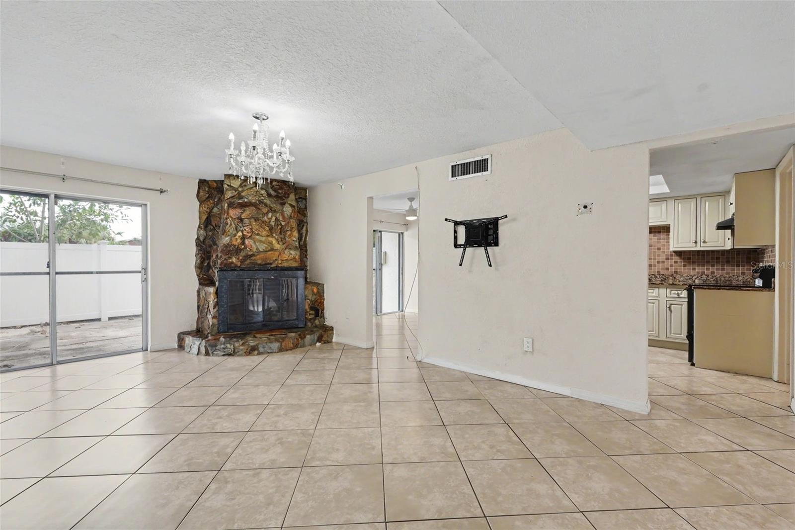 7322 STONE HAVEN CT N #7322 — photo 10