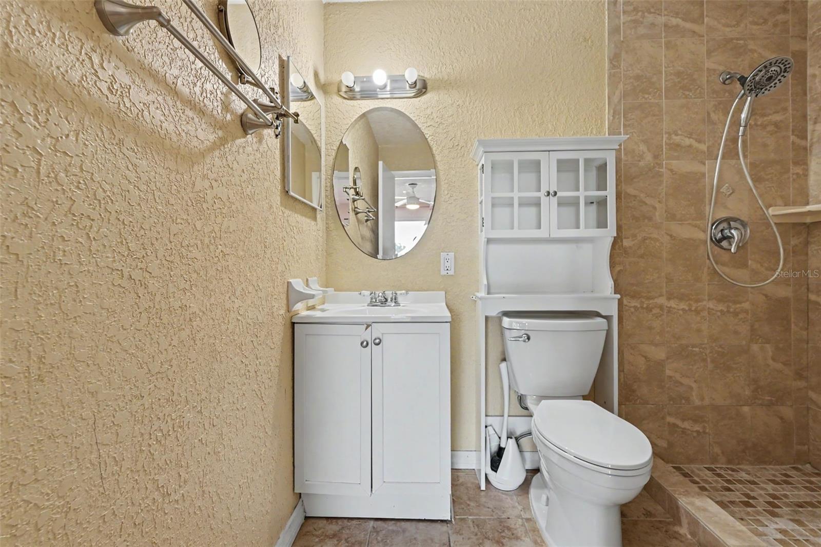 7322 STONE HAVEN CT N #7322 — photo 31