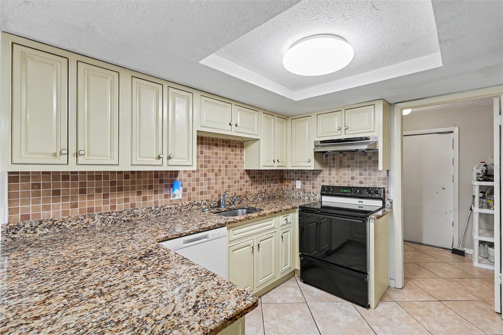 7322 STONE HAVEN CT N #7322 — photo 14
