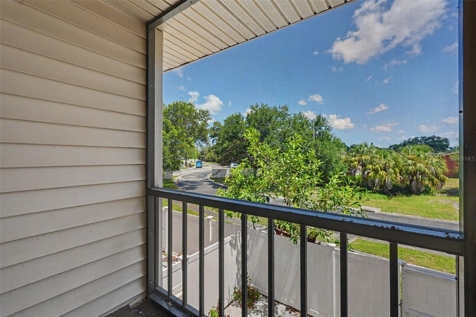 7322 STONE HAVEN CT N #7322 — photo 30