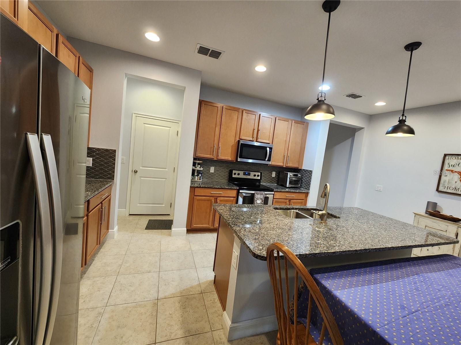 5514 VIOLA LEE WAY — photo 5