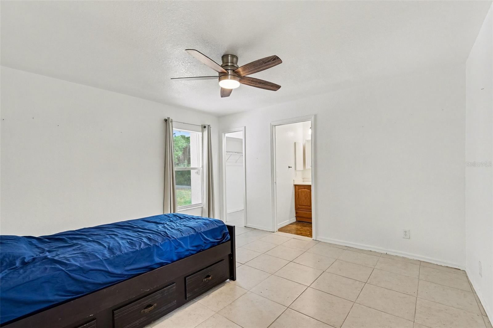 2638 ASHLAND LN — photo 17