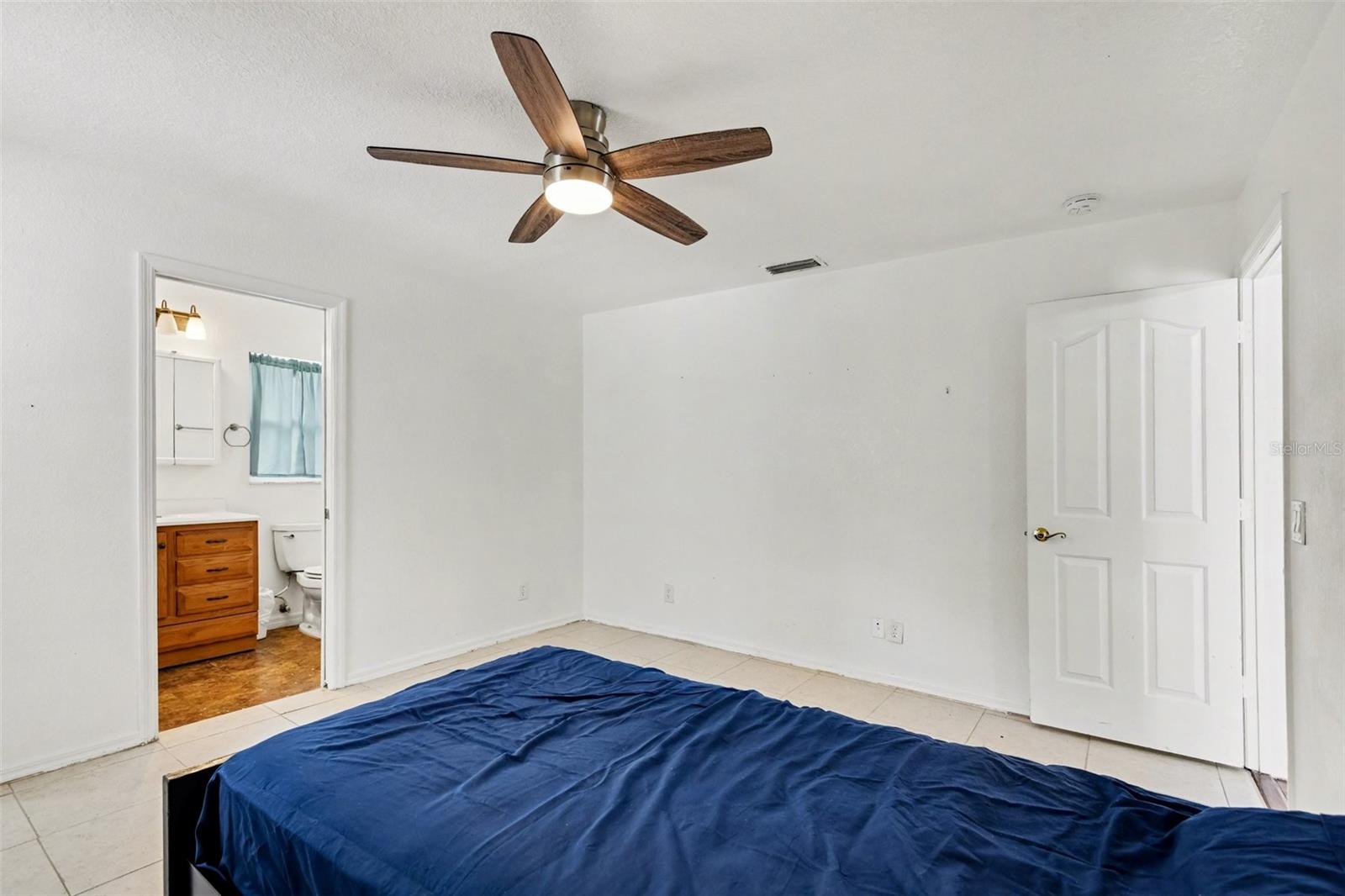 2638 ASHLAND LN — photo 16