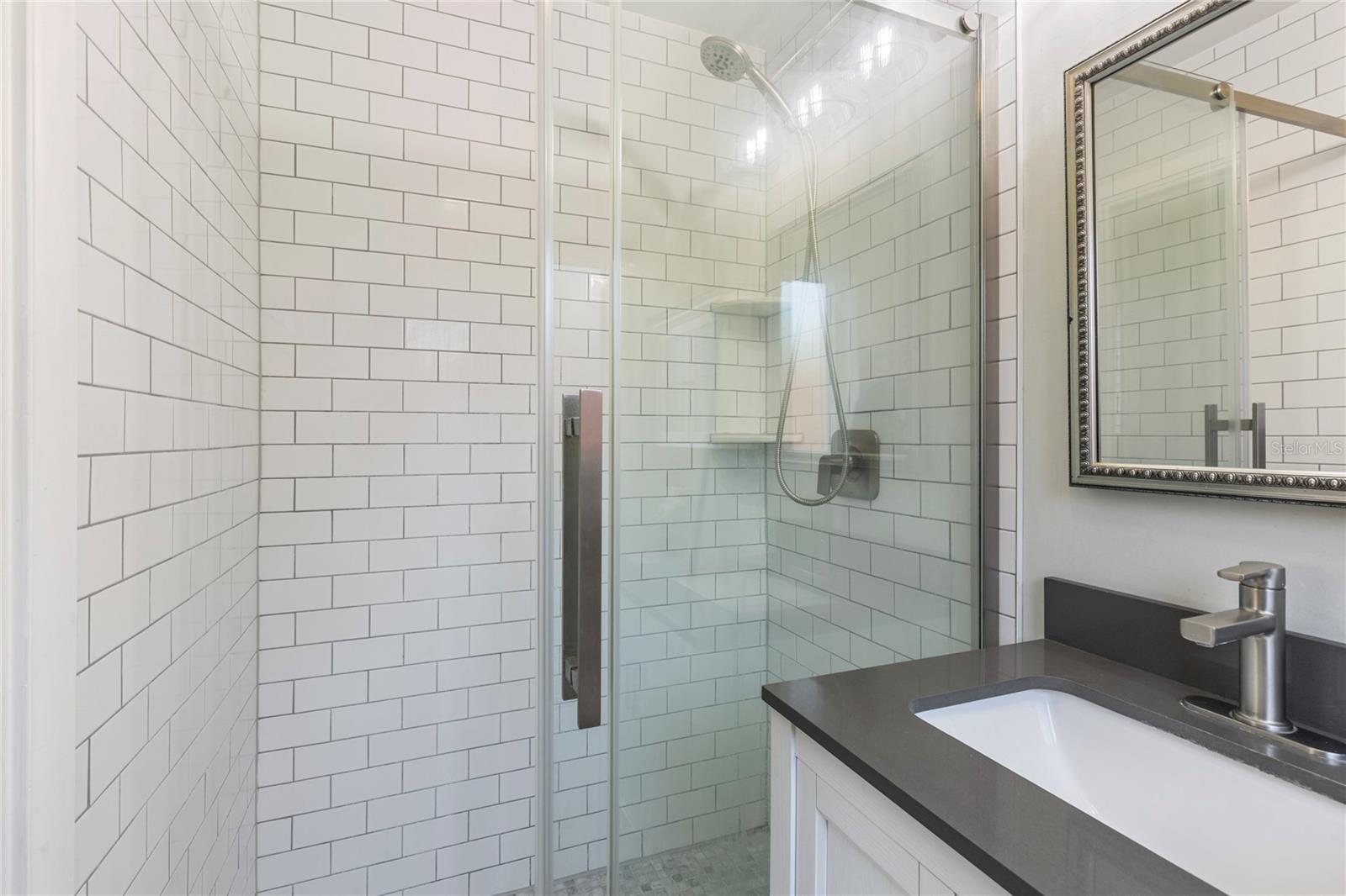 1109 S SAN REMO AVE — photo 23