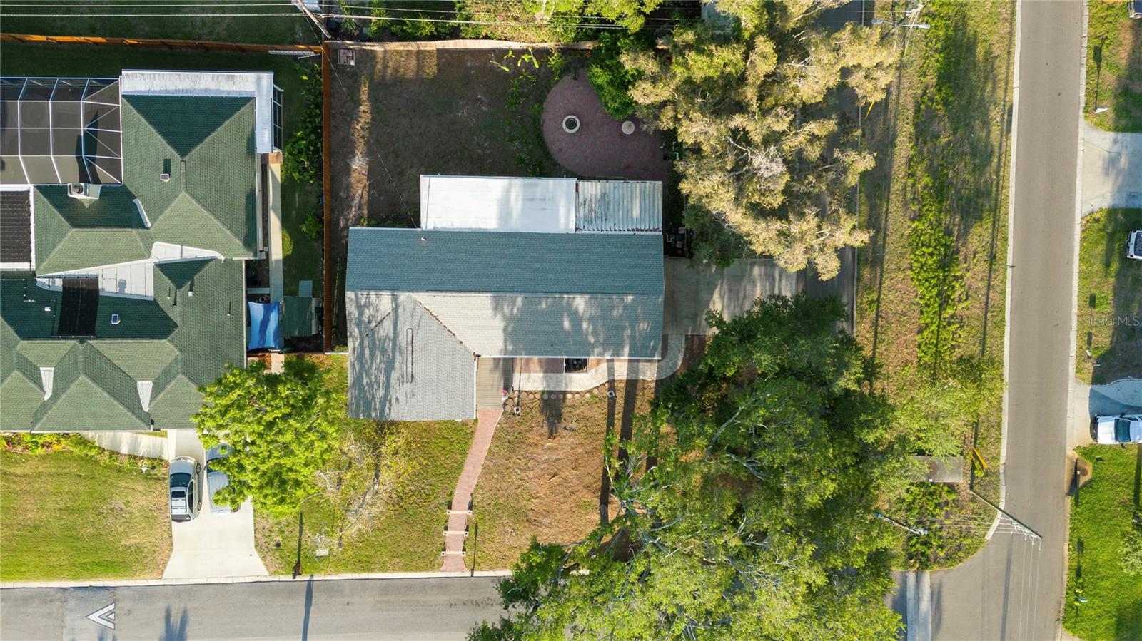 1109 S SAN REMO AVE — photo 4