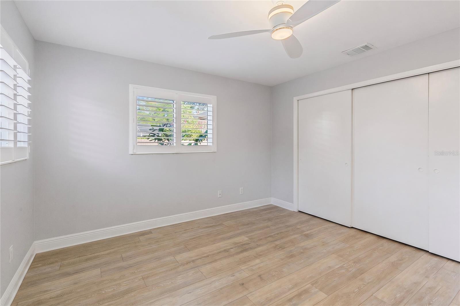 1109 S SAN REMO AVE — photo 20