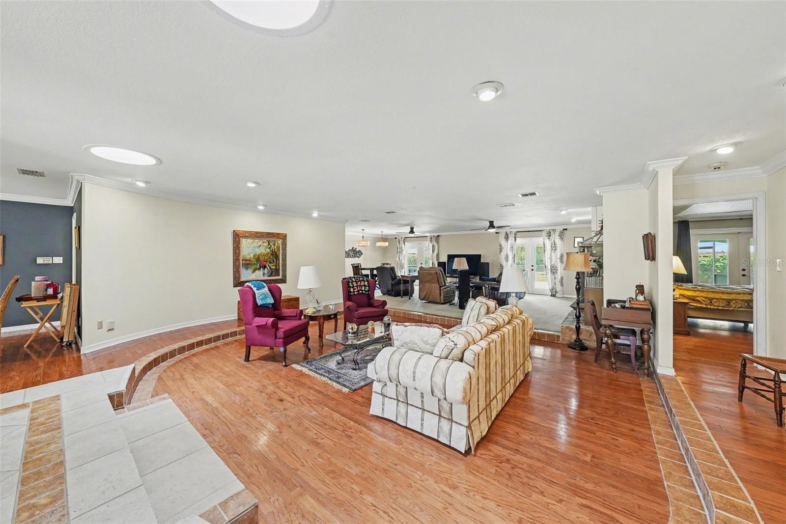 1009 MORFIELD LN — photo 19
