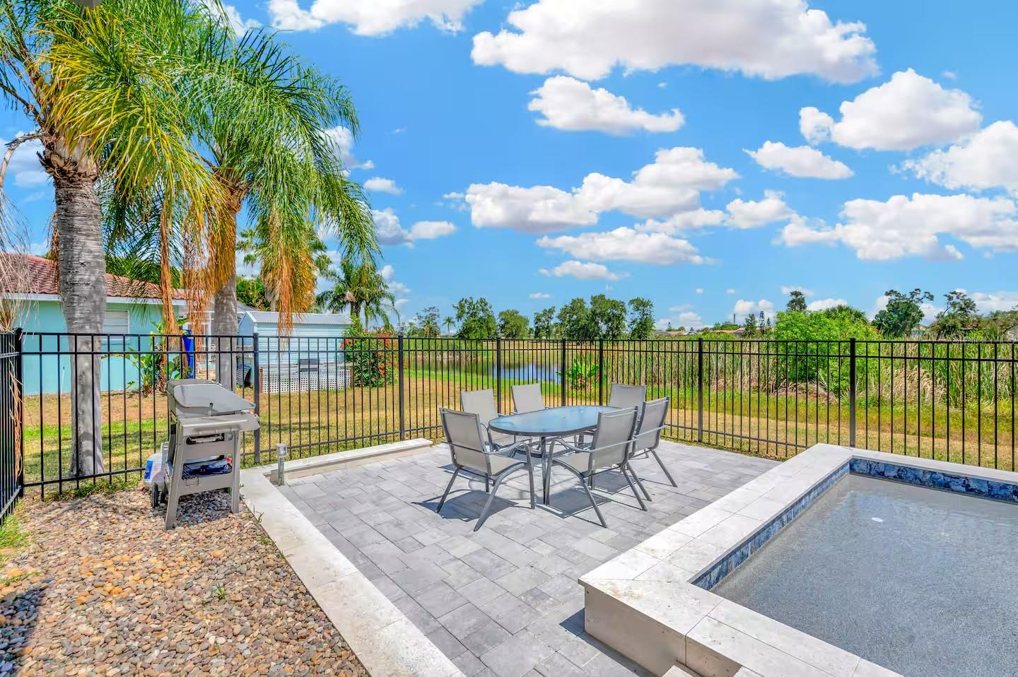 721 EAGLE LN — photo 44