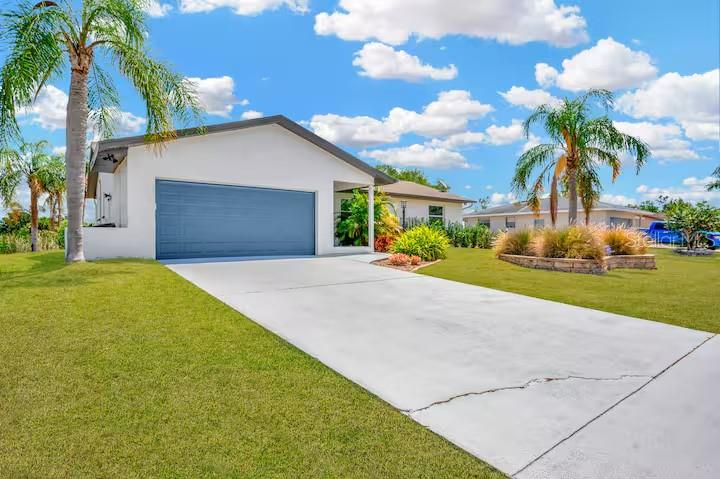 721 EAGLE LN — photo 3