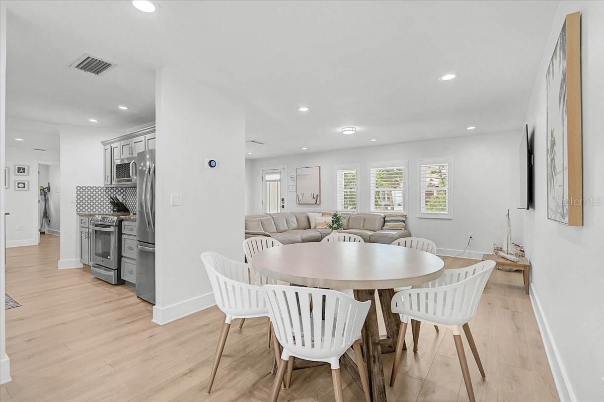 3515 LA PALOMA AVE — photo 19
