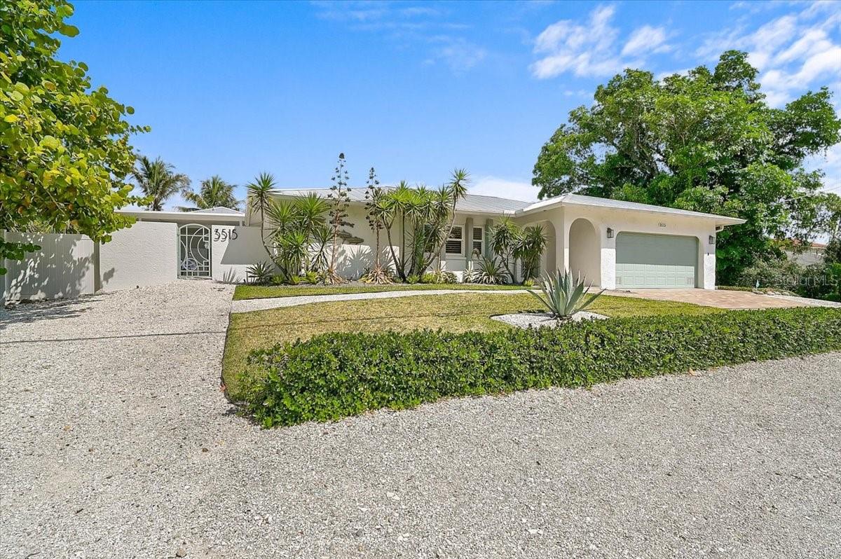 3515 LA PALOMA AVE — photo 6