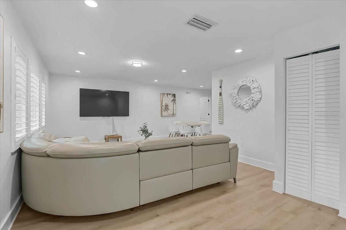 3515 LA PALOMA AVE — photo 35