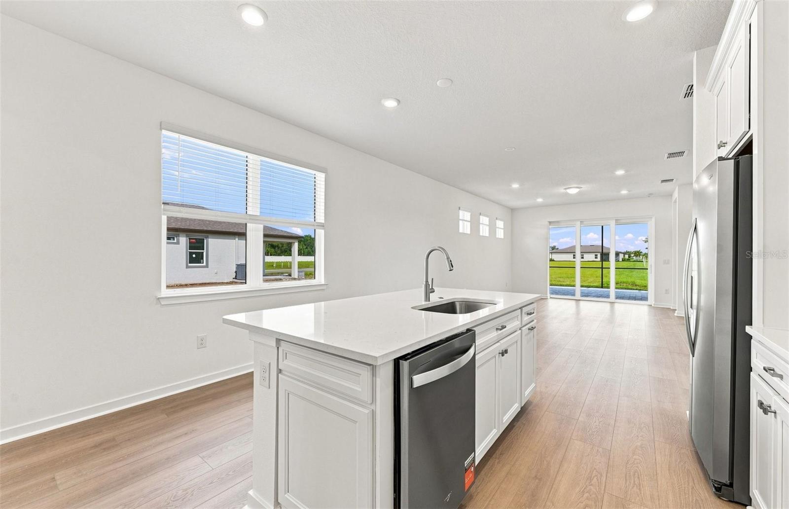 14753 SUNLIT CIR — photo 4