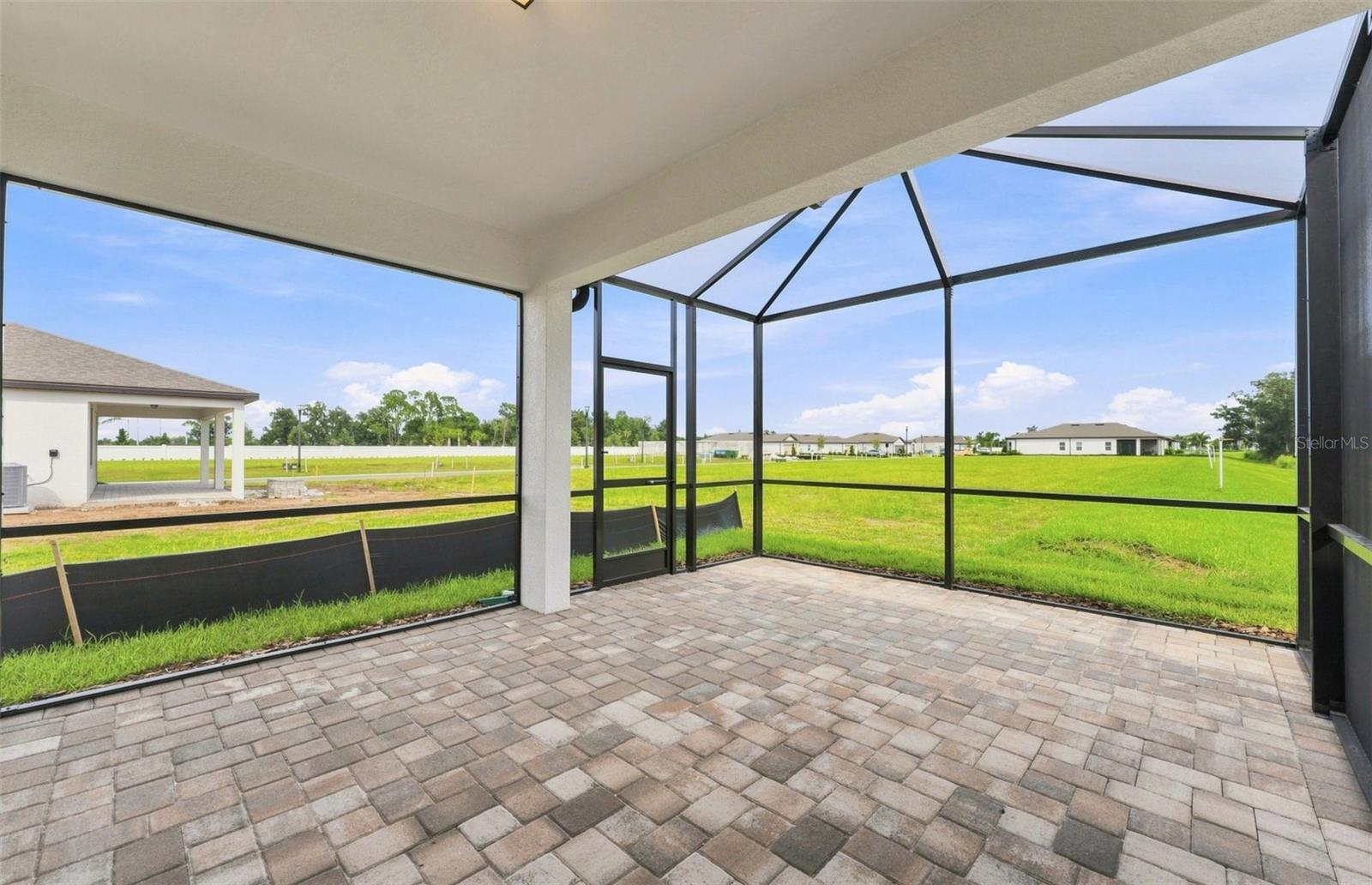 14753 SUNLIT CIR — photo 17