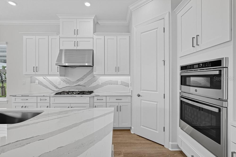 3208 VICENZA CT — photo 6