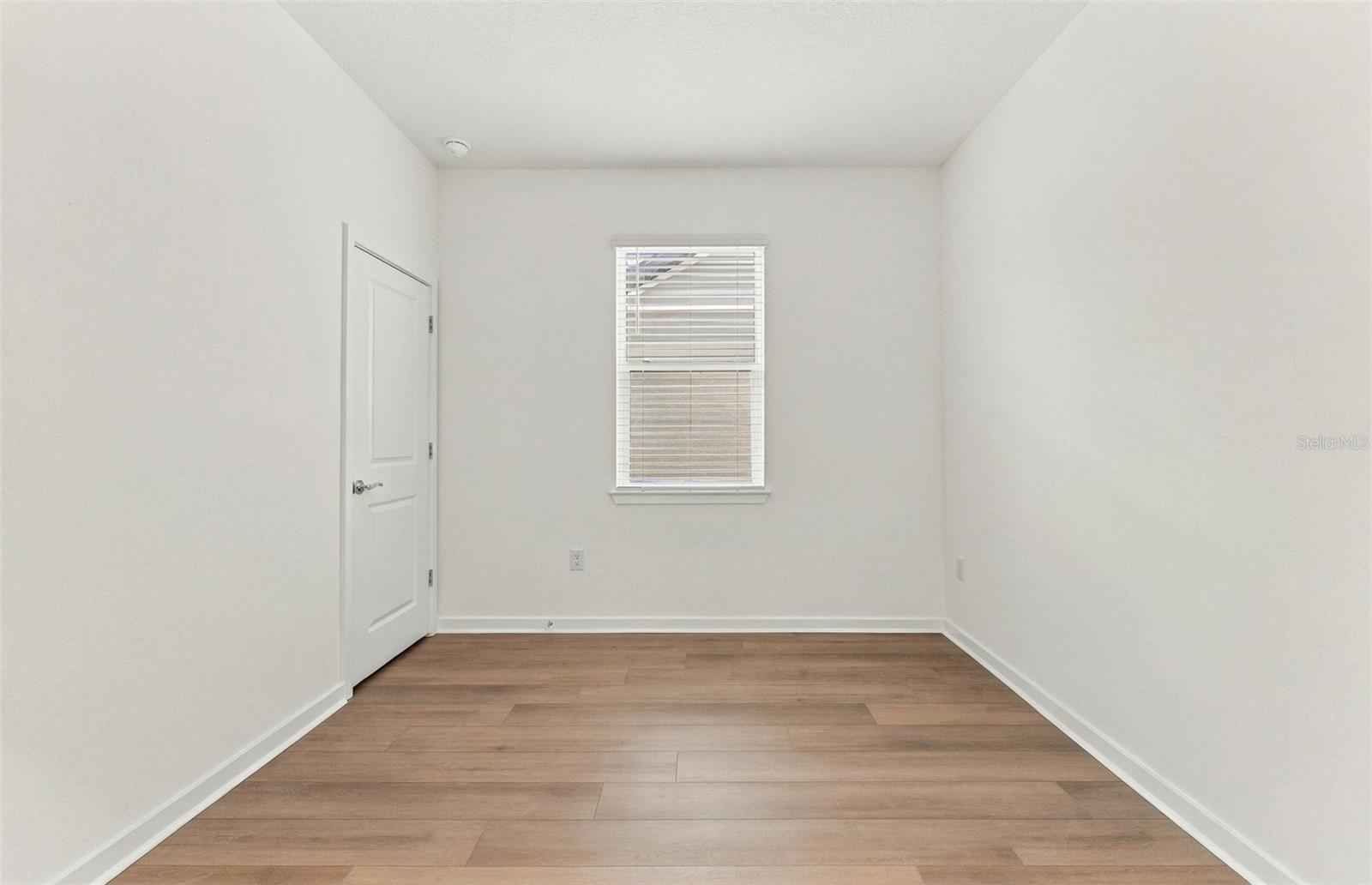 15029 SUNBEAM ST — photo 11