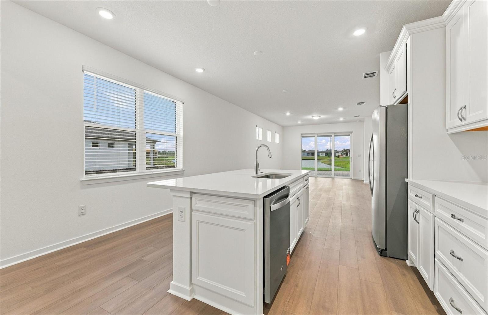 15029 SUNBEAM ST — photo 4