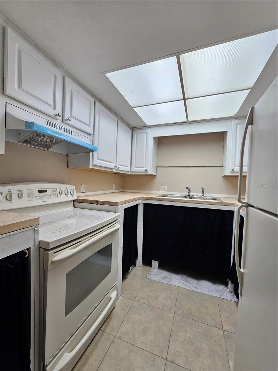 7602 POWHATAN AVE W #3 — photo 4