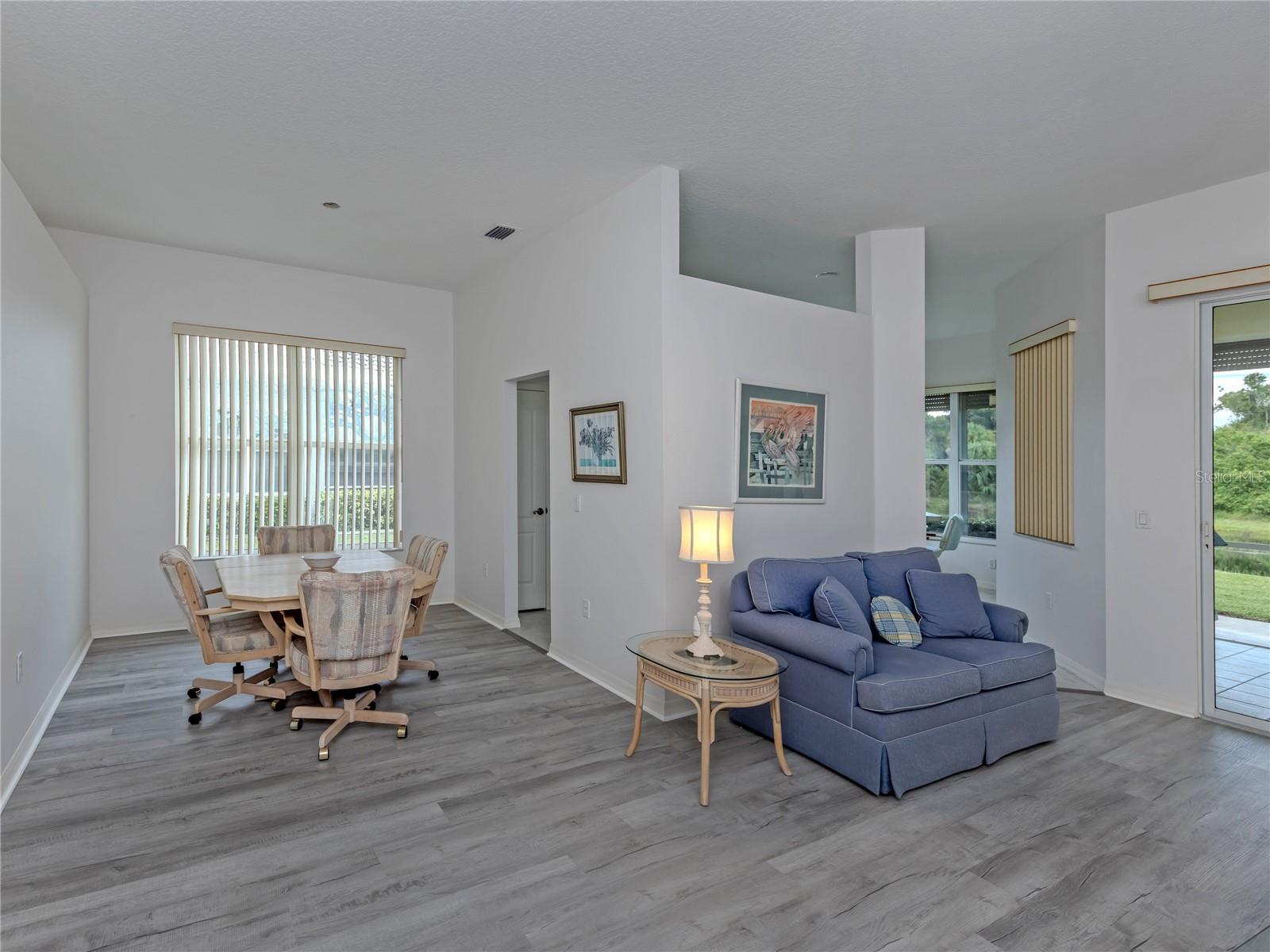 737 POND LILY WAY — photo 8