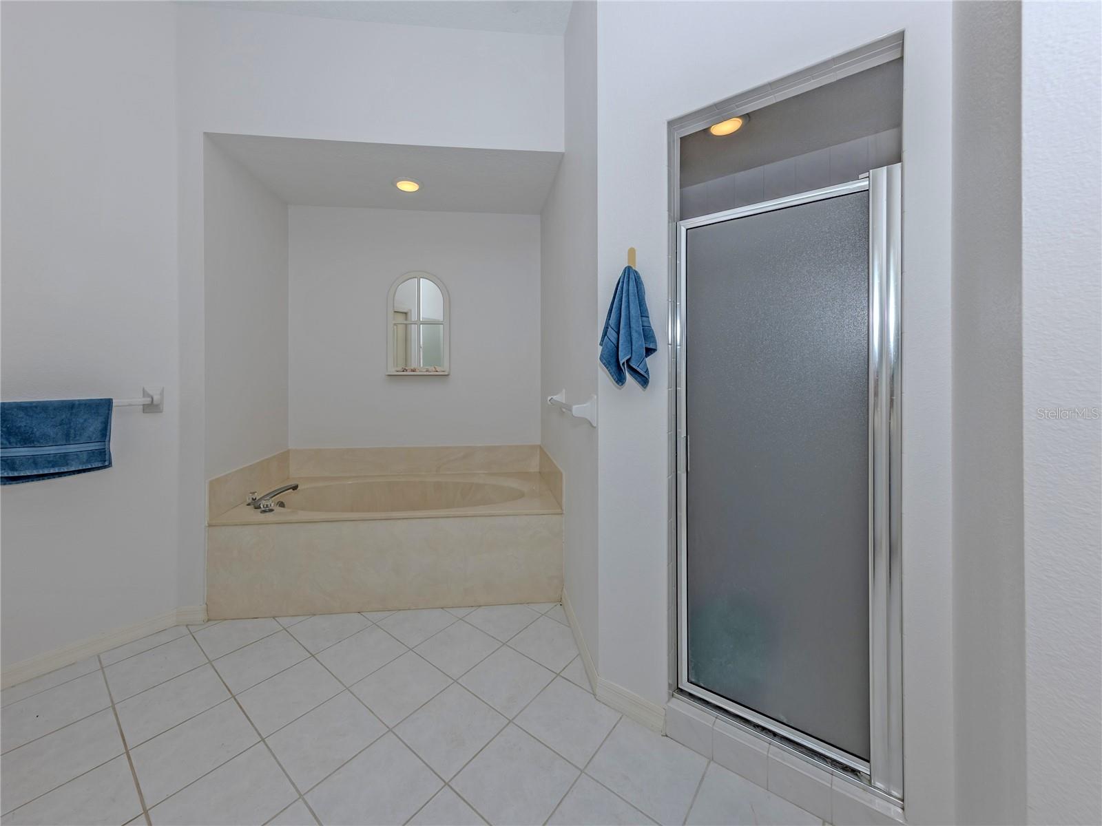 737 POND LILY WAY — photo 18