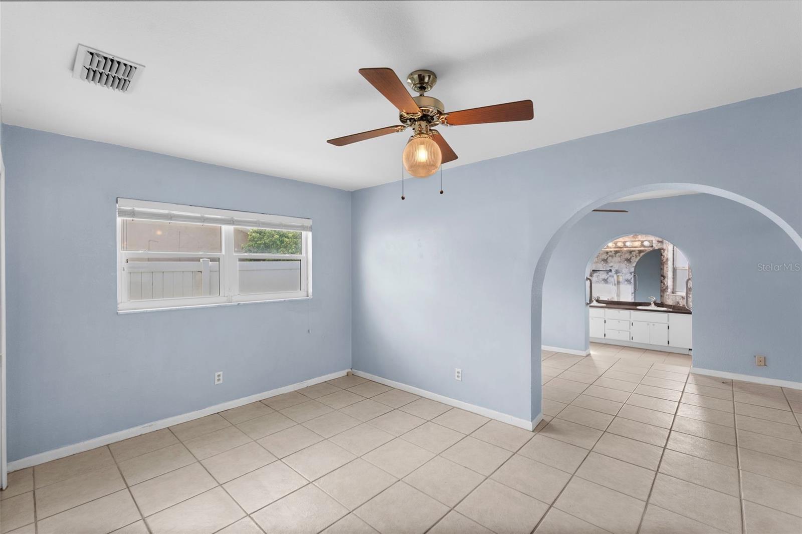 1768 HARBOR CIR E — photo 12