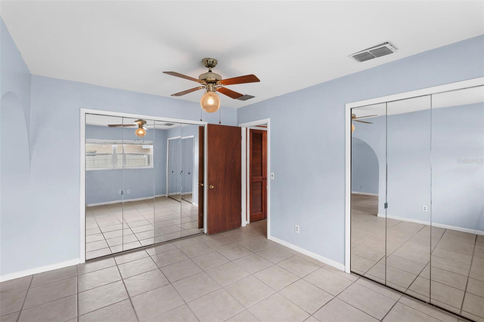 1768 HARBOR CIR E — photo 13