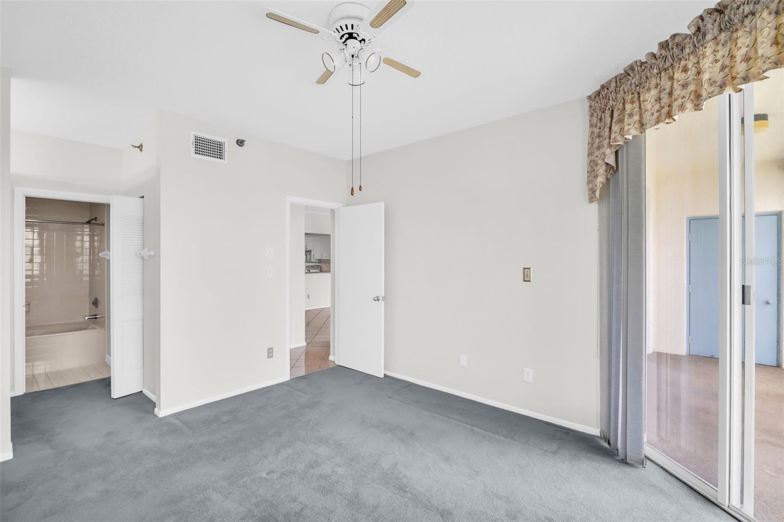 7932 SAILBOAT KEY BLVD S #402 — photo 15