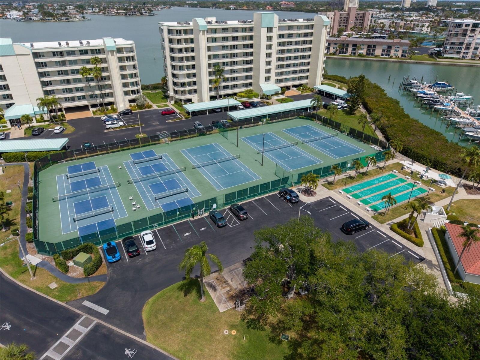 7932 SAILBOAT KEY BLVD S #402 — photo 37