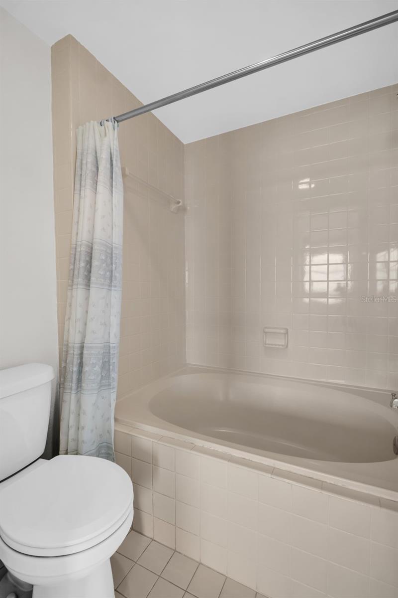 7932 SAILBOAT KEY BLVD S #402 — photo 20