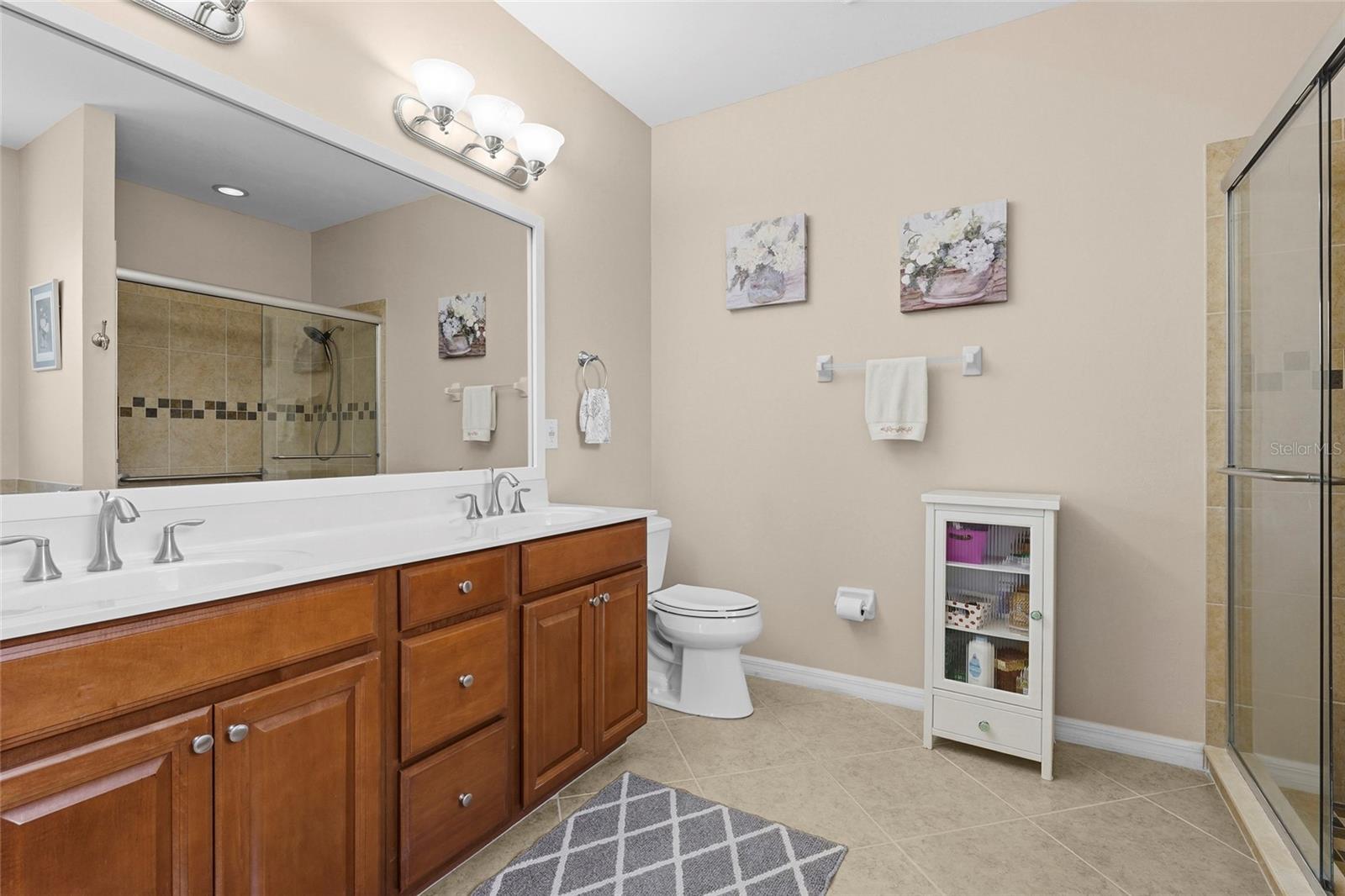 6240 FALCON LAIR DR — photo 9
