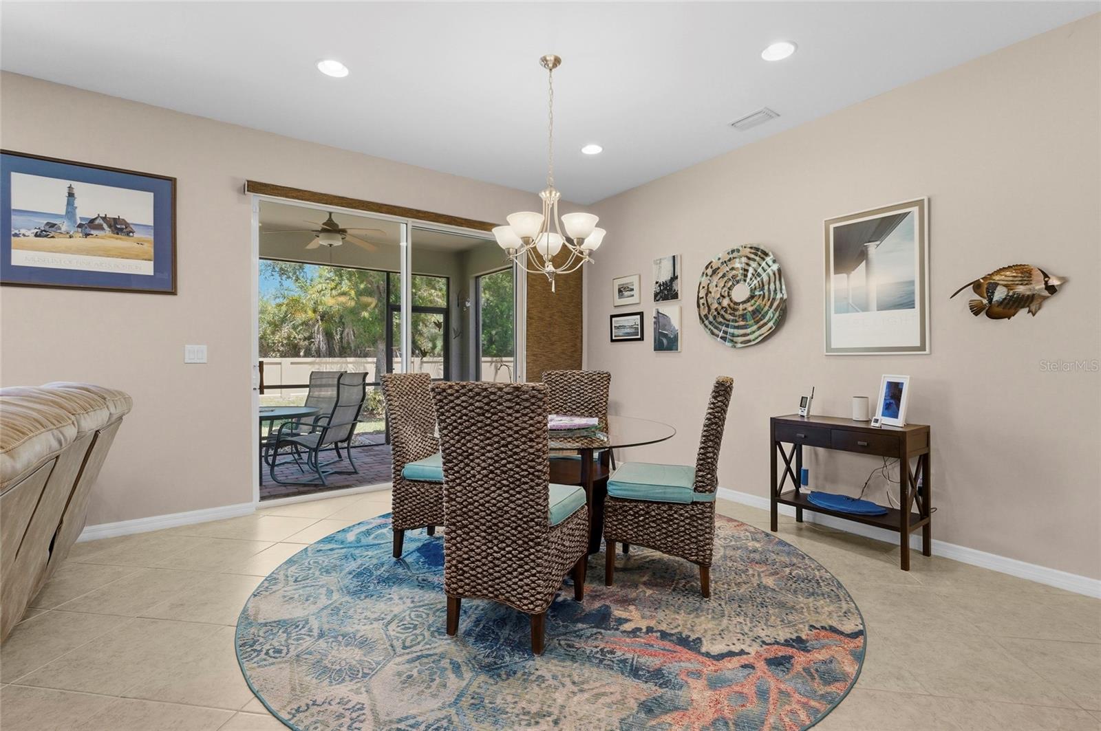 6240 FALCON LAIR DR — photo 7