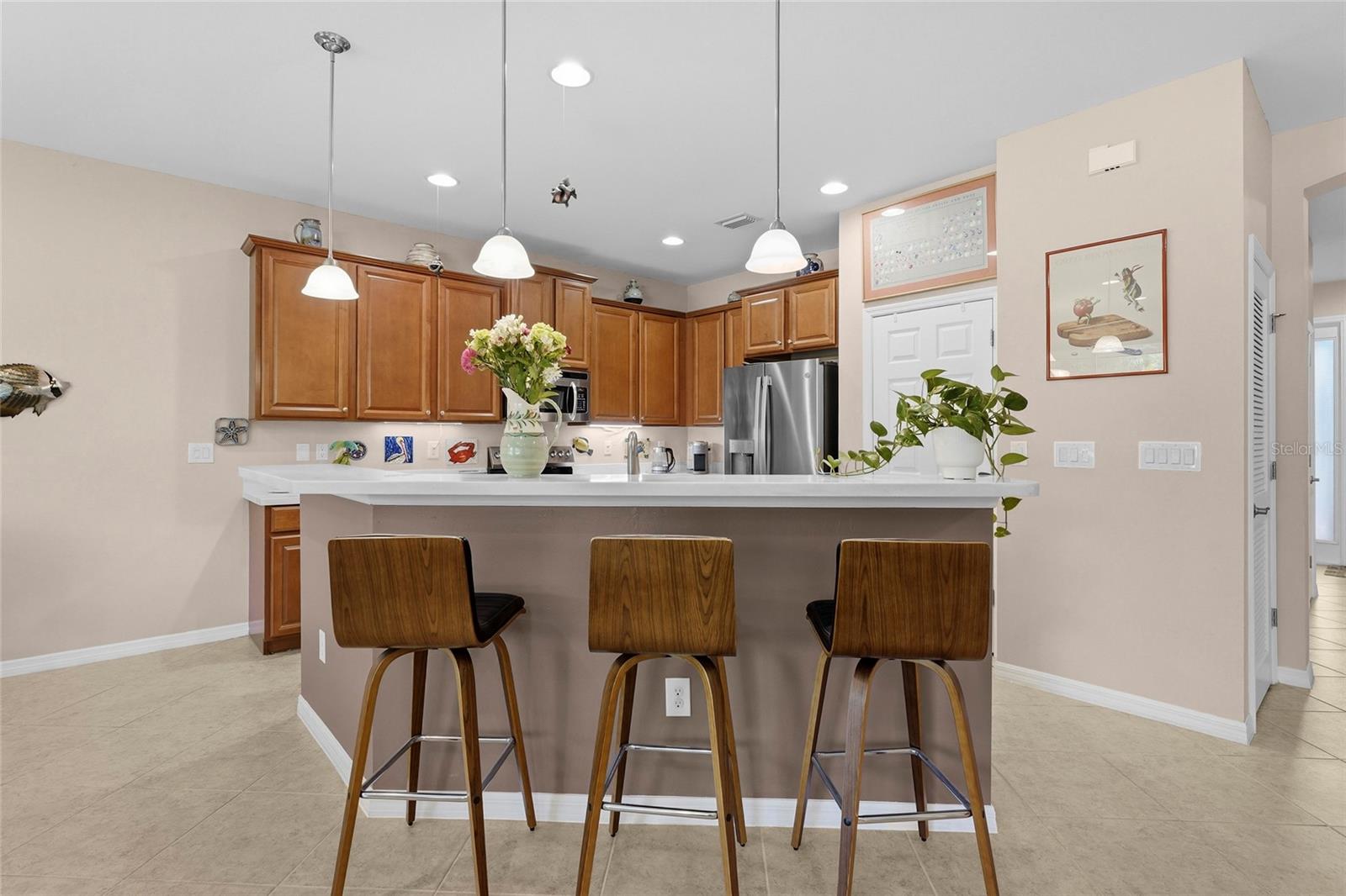 6240 FALCON LAIR DR — photo 5