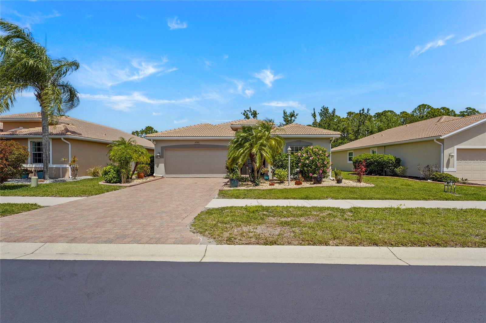 6240 FALCON LAIR DR — photo 53