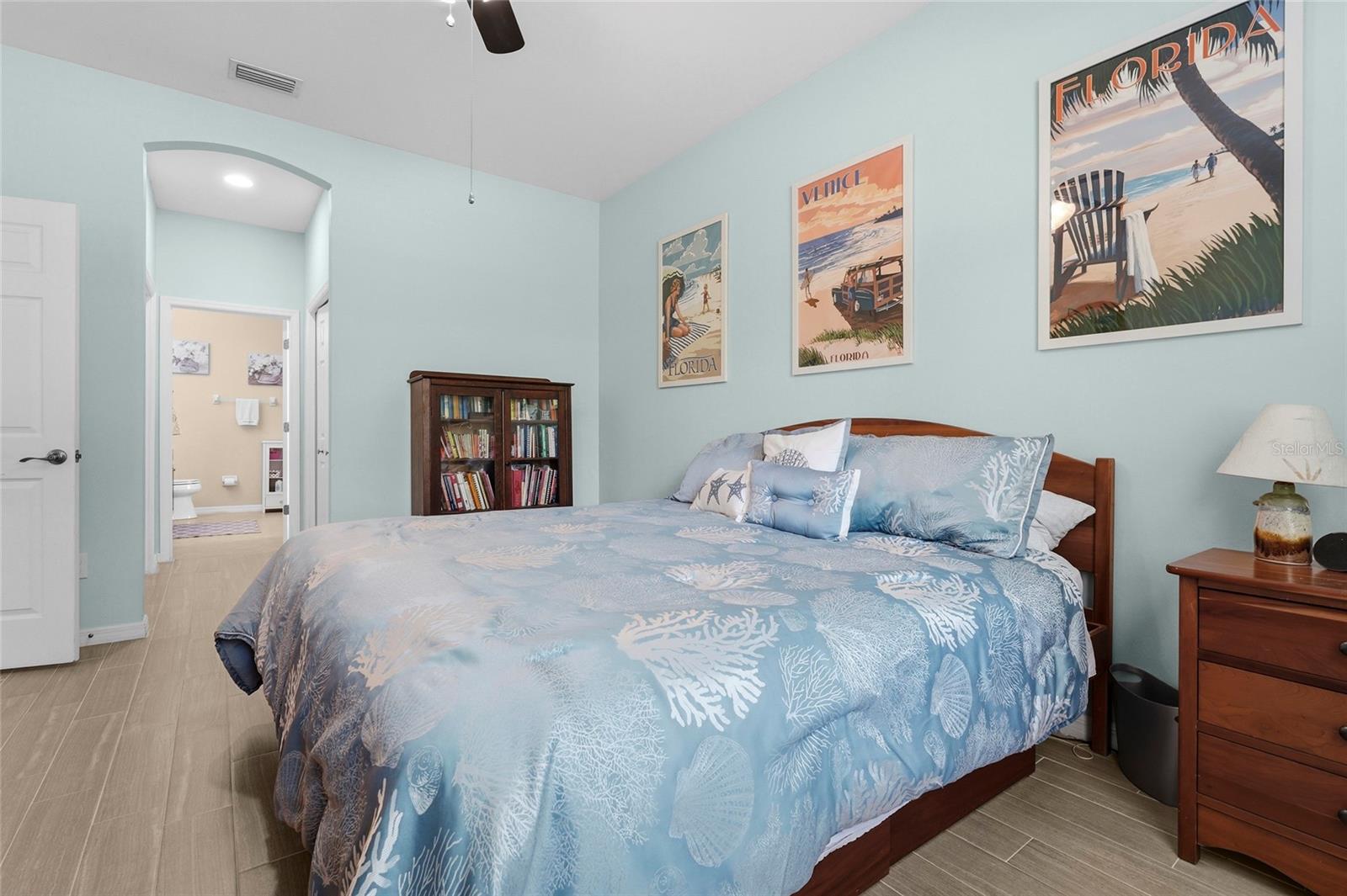 6240 FALCON LAIR DR — photo 33