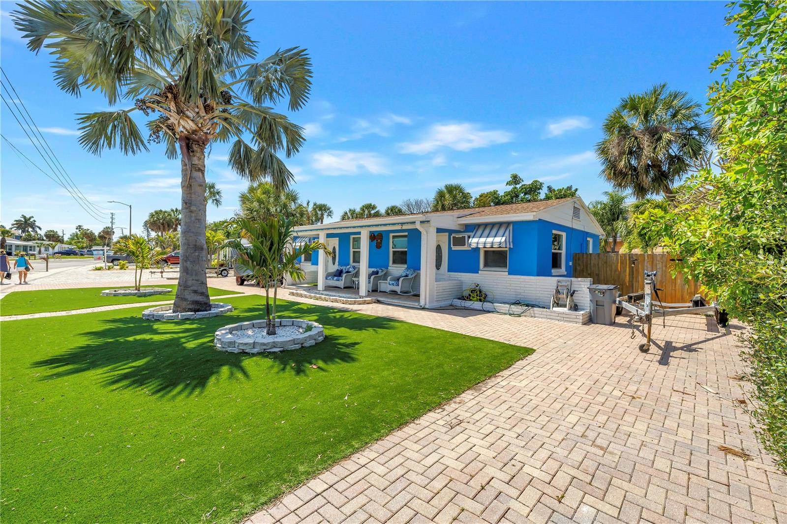 6892 GULF WINDS DR #2 — photo 27