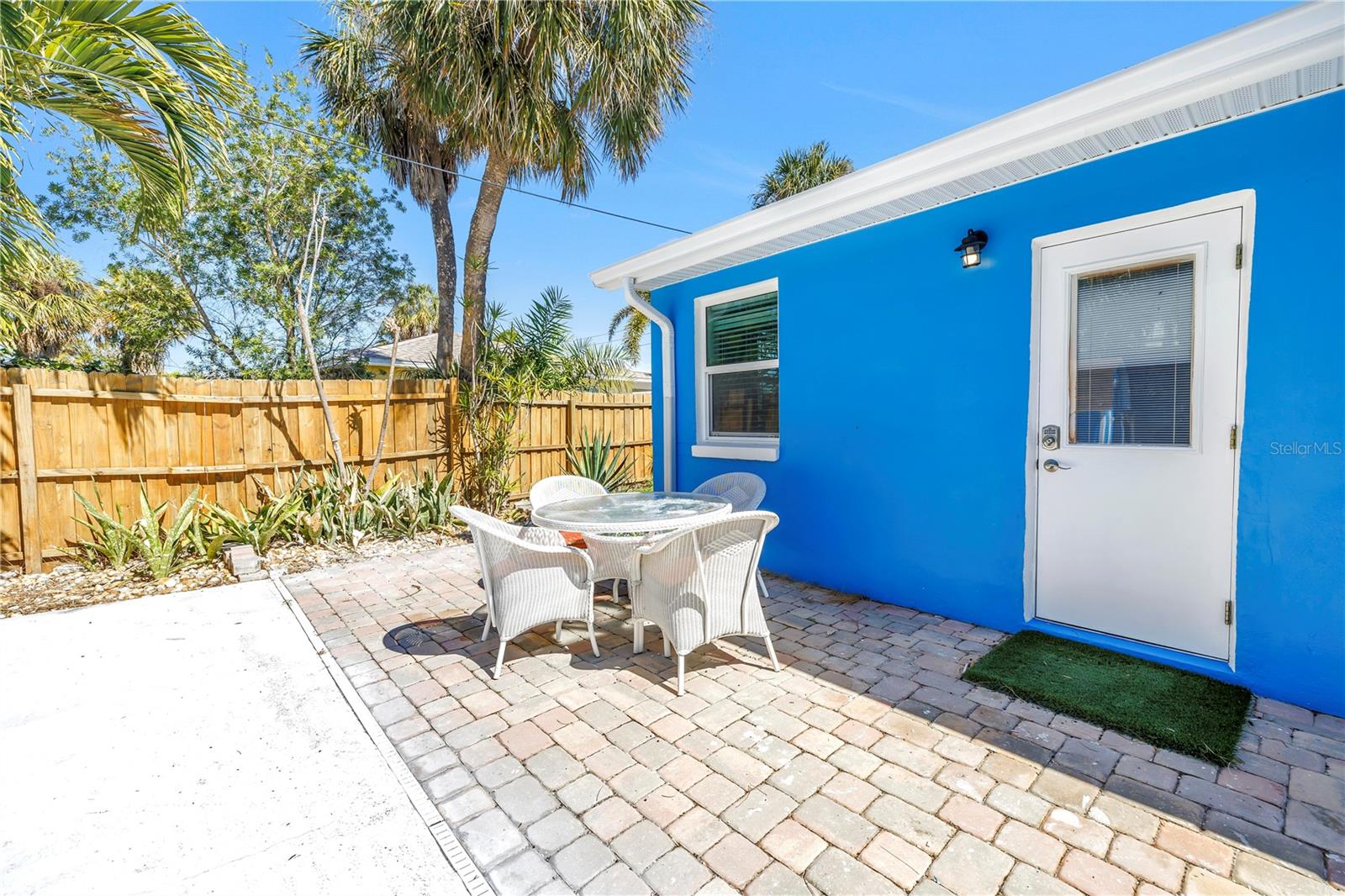 6892 GULF WINDS DR #2 — photo 33