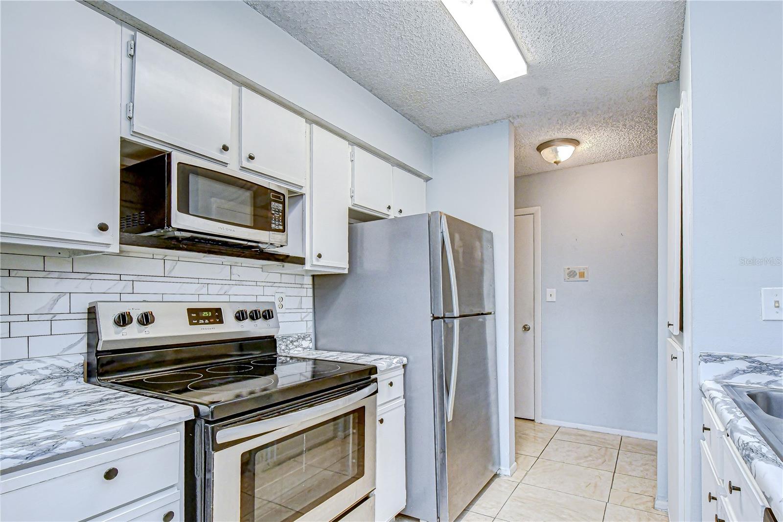 8723 FANCY FINCH DR #201 — photo 10