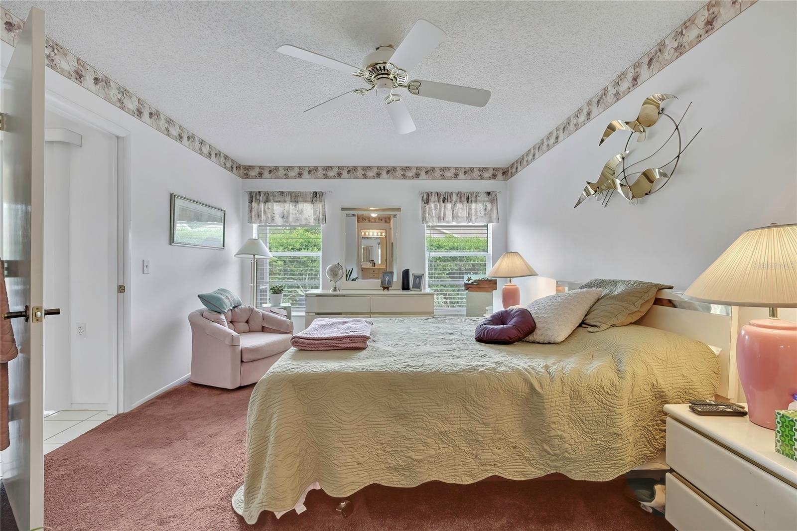 6447 PINE WALK DR — photo 11