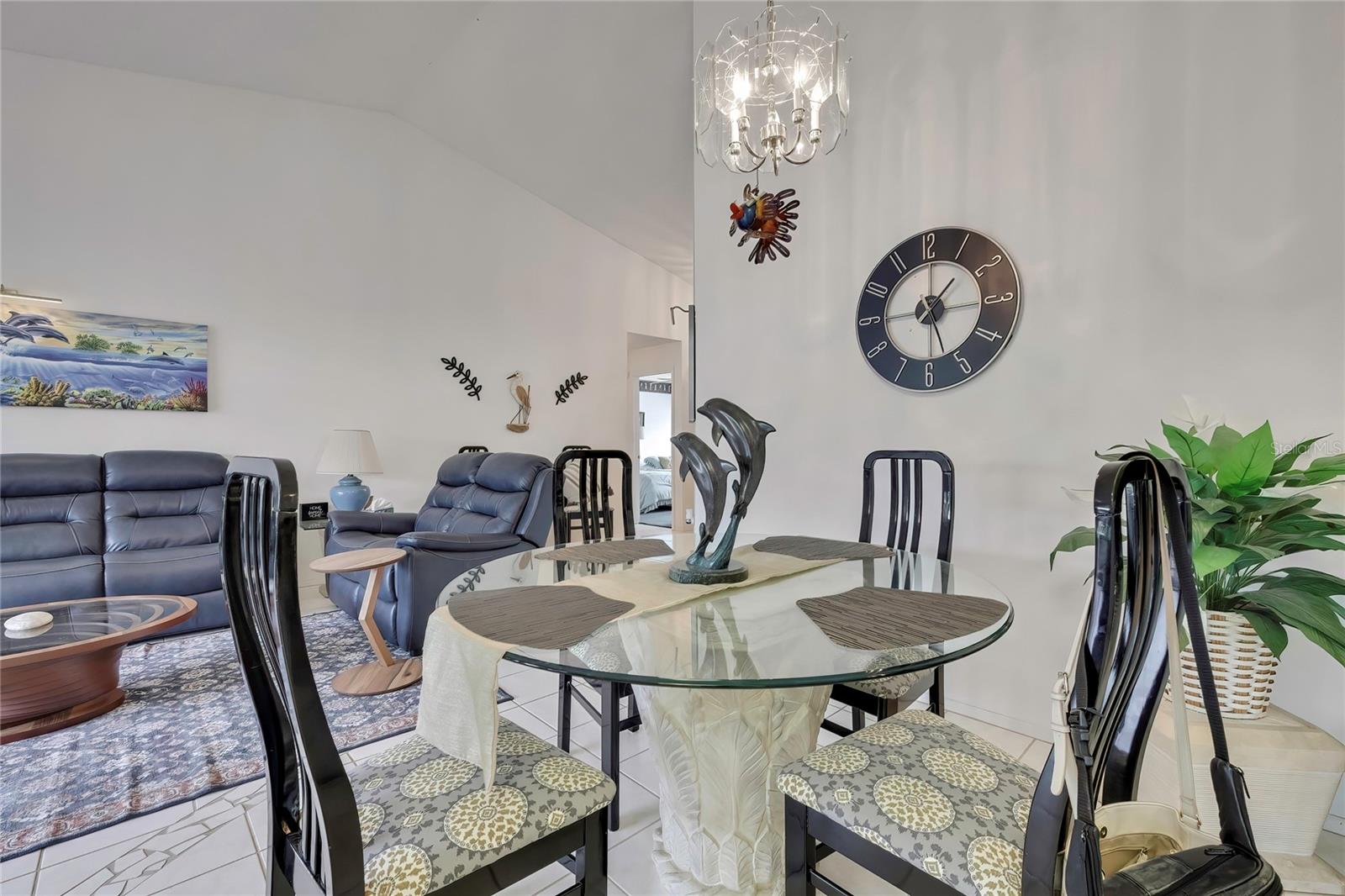 6447 PINE WALK DR — photo 7