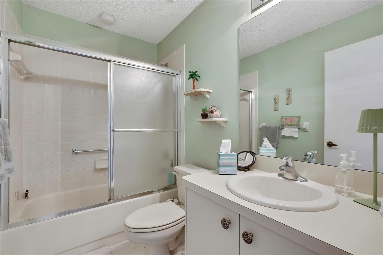 6447 PINE WALK DR — photo 16