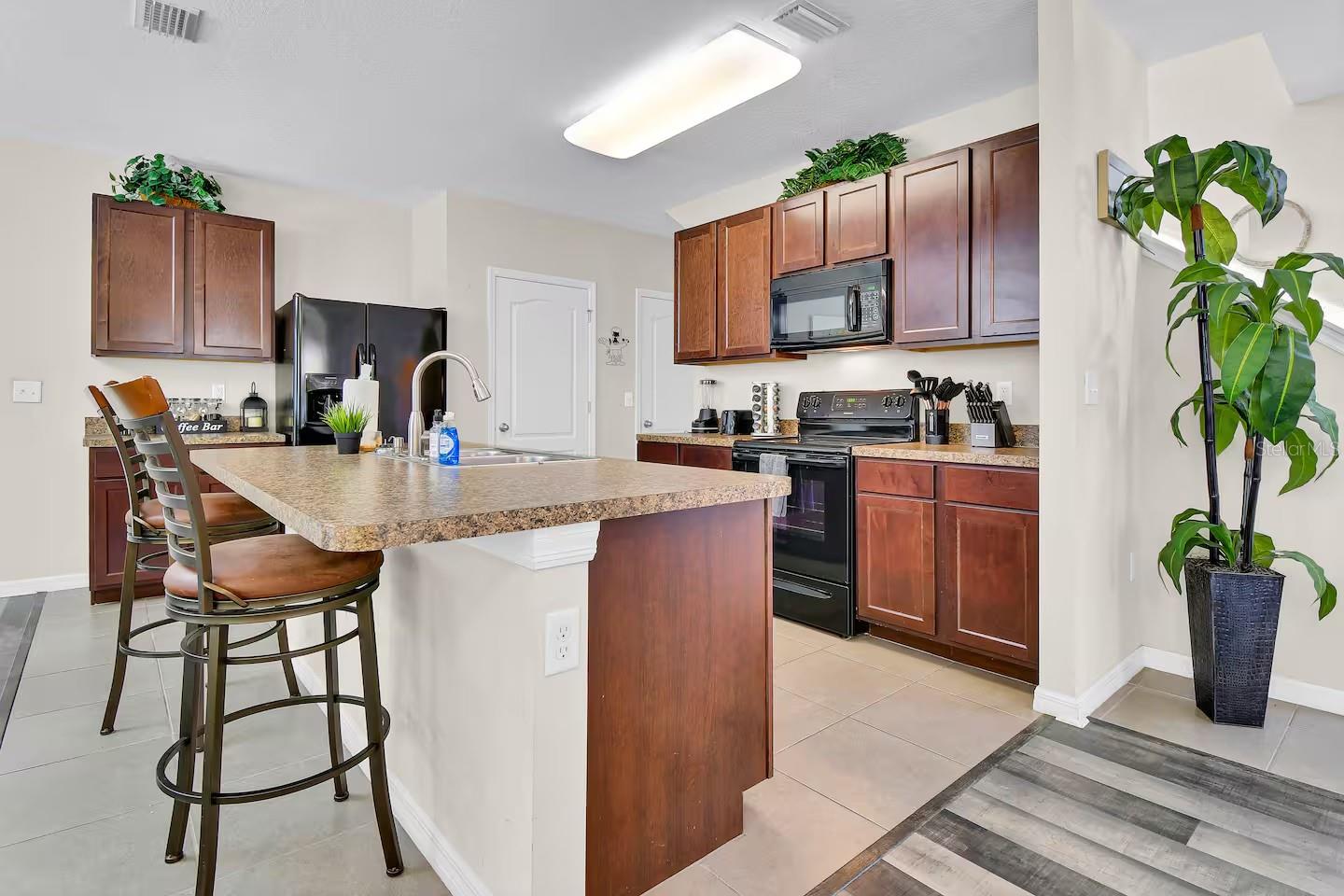10108 HAWK STORM AVE — photo 7