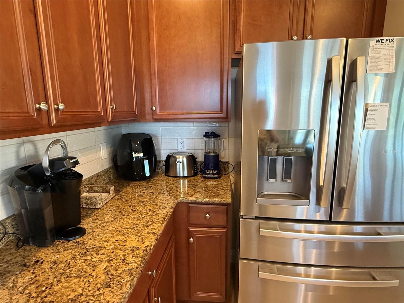 352 LAUREL FALLS DR — photo 16