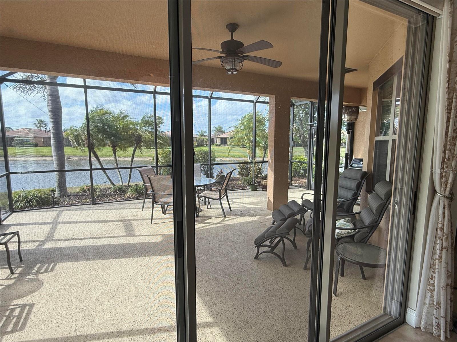352 LAUREL FALLS DR — photo 25